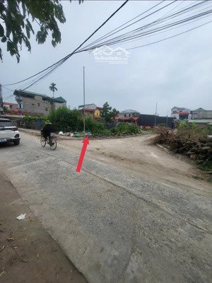 74,6m - bạch nao - thanh văn- tam hưng hàng f0 bị lãng quên.
siêu phẩm lô góc 2 mặt đường