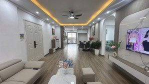 chính chủ bán căn chung cư ct2a xala 3 ngủ - 2 vs 103m2 tòa ct2a xala phùng hưng. 6,4tỷ 