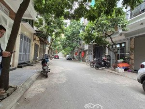 bán nhà chiến thắng 46m² 6 tầng kinh doanh giá 14,7 tỷ