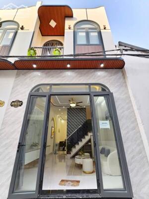 Nhà trệt lầu xây mới Full nội thất - Hẻm 127 Võ Văn Kiệt - Gần siêu thị Lotte