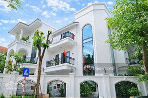 biệt thự phong cách hoàng gia ~200m2 mt 15m 5x tỷ