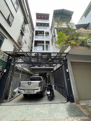 bán nhà vip -lô góc 3 thoáng bồ đề | 136m²x6t thang máy | gara 2 ô tô | full nội thất | giá 32.9 tỷ