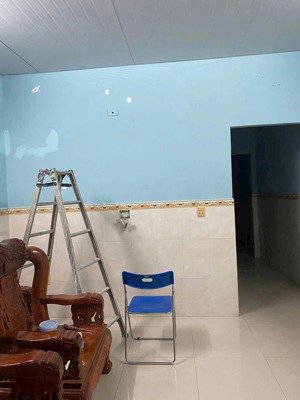 bán nhà cấp 4 hẻm 3.5m có 1pn 1wc