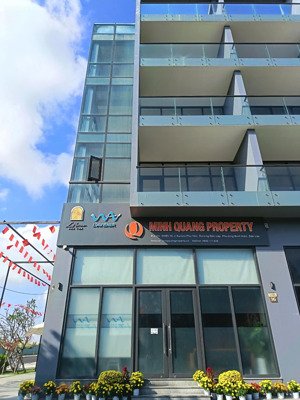 bán căn góc 5 tầng mặt tiền biển độc lập t.n.tông shb5-16 da l''aurora phú yên sổ sẵn bàn giao ngay