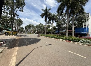 đất mặt tiền gs01 khu green square siêu thị go dĩ an 5m x 24m, sổ hồng sẵn, giá tốt