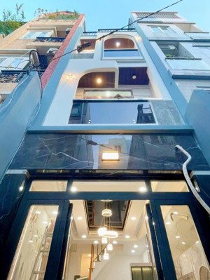 bán nhà hẻm 78 đoàn văn bơ nhà mới 2 phòng ngủ quận 4