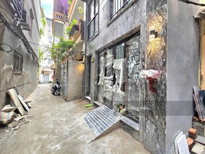 siêu phẩm - nhà lô góc 7 tầng tm - 15 phòng gần đh kinh tế - thu 80 tr/th - chỉ 15.8 tỷ