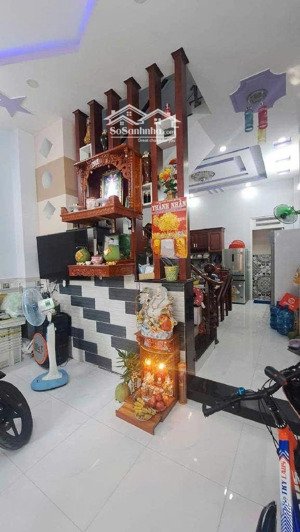 nhà mới 4 tầng âu dương lân - dt 68m2 (4 x17) nhỉnh 6 tỷ - quận 8. 