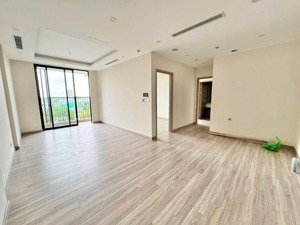 bán căn 2 ngủ toà sf2 skyforest 74m2 view btđ giá 5.85 tỷ bao phí, lh 