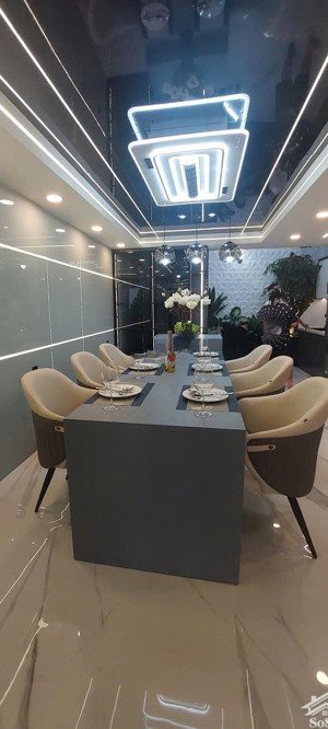 bán nhà hxh phan văn trị phường 10, 4*17m kế cityland