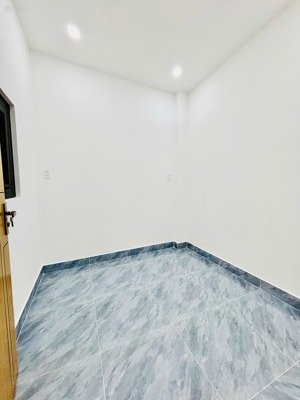 bán nhà hẻm 2.5m, tân hòa đông, p.14, q.6 giá 3.65 tỷ