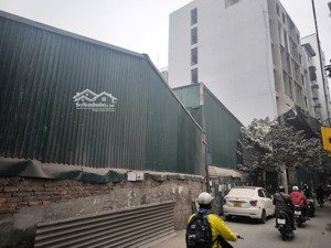 đất vàng mặt phố chùa quỳnh hai bà trưng 220m mt15m chào 39,8 tỷ