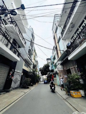 hot! nhà 3 tầng/ mt đường số lý phục man- 4 x 15m- ngay nam long trần trọng cung- nhà thi đấu q7