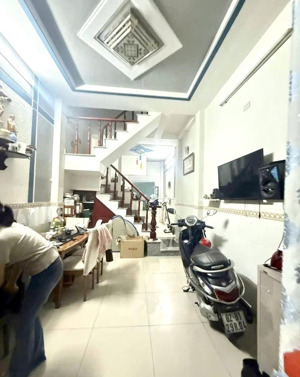 nhà mới đón tết, dt 33mm2, gần bình long, shr chỉ hơn 2tỷ