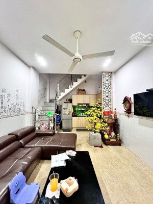 3,58 tỷ(tl)-31m2 x 4tầng(4x8)-hẻm 5m hồ học lãm-b.tân