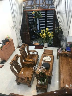 nhà 4 tầng hẻm ô tô đường quang trung, nha trang