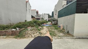 2 mặt ngõ trục ô tô lỗ giao, việt hùng