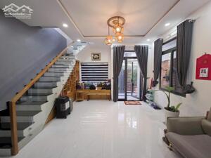 BÁN NHÀ 1 TẦNG FULL NỘI THẤT – GẦN BIỂN TRẦN PHÚ, NHA TRANG