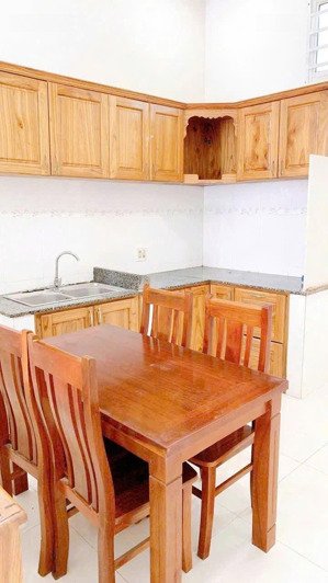 cho thuê nhà nguyên căn
nhà đường ô tô hoà trung-vĩnh hoà-nha trang