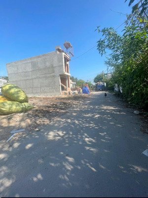 bán nhà đất mặt tiền trung đông 10 - hóc môn - full thổ - xây dựng tự do - 3.65 tỷ