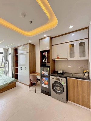 cho thuê bt 6pn, 4wc, 188m2 tại nguyễn cơ thạch, giá tốt, chính chủ