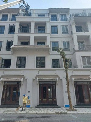 [ siêu hiếm] chính chủ thiện chí bán căn liền kề vin cổ loa siêu hot ra tết lãi ngay 1 tỷ.