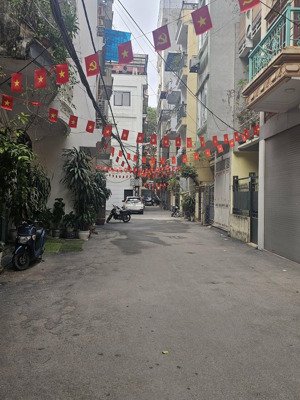 minh khai 80m2 mặt tiền 8m 21.5 tỷ ô tô vào nhà cách phố 15m gpxd 8 tầng