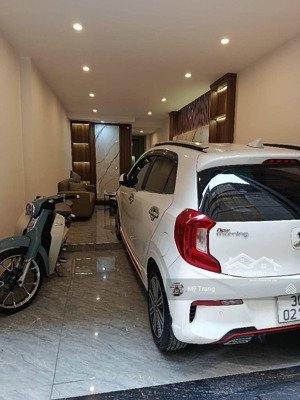 bán nhà trung tâm việt hưng ô tô vào nhà 42m2*5 ngủ giá tốt