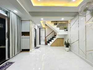 bán nhà đẹp khu vip đoàn thị điểm - ngang khủng 9m - cách 1 căn ra mt