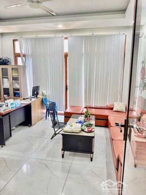 nhà hẻm kd - phạm văn bạch - 5 tầng - 5x17 - 10,5 tỷ