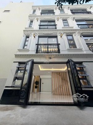 hiếm! nhà 37,3m2 - 3tst full nội thất - giá chỉ 9,3 tỷ - sổ sạch vuông vức - thiện chí.