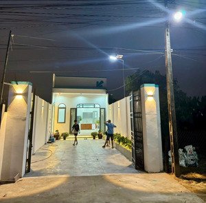 bán nhà mặt tiền đường trần văn ngà thuộc xã an vĩnh ngãi, tp tân an, diện tích: 5 x 45m