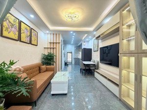 b.án nhà- 44m2- 3 pn- lê quang định- thiết kế hiện đại, trang nhã- nội thất sang xịn