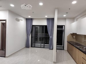 chính chủ cho thuê căn góc 2pn view đẹp, thoáng mát ngay chợ đông hòa