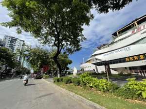 siêu phẩm mt nguyễn thông 85m2 gần cầu rồng & du thuyền marina khu du lịch đông khách 13,5 tỷ