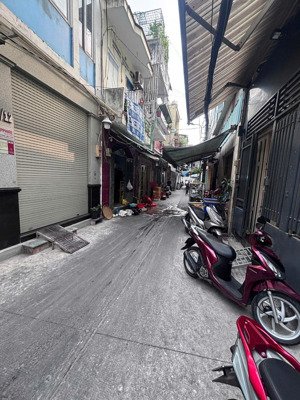 bán gấp nhà hxh đường cách mạng tháng 8, p.11, quận 3, nhà 2 tầng, giá chỉ 8 tỷ