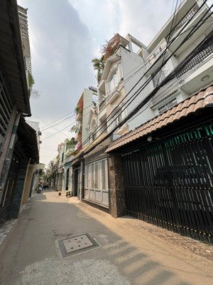 đất trống tiện xây - khu cao tầng - xe hơi đỗ - phú thuận - 4x 17 vuông đẹp - chỉ 4.x tỷ