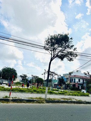 chính chủ gửi bán lô sạch đẹp nguyễn thành thọ song song võ chí công - hoà quý - đà nẵng