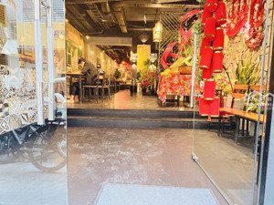 bán nhà mặt phố hai bà trưng-diện tích to- mặt tiền khủng- lk hồ gươm 267m2-7 tầng-mt 11.7m2-373 tỷ