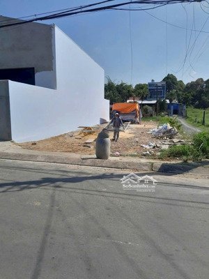 đất 8,70 x 26 (226m2) lô góc 2 mặt tiền đường phùng thị chuyện (sát chợ thới tứ)