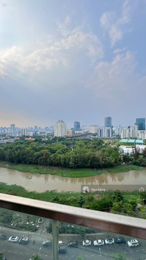 3pn midtown view sông, hồ bơi, 137m2, ô hầm nội thất đẹp bán nhanh 19.5 tỷ allin xem nhà 