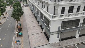 shophouse diện tích 120m2 + 30m2 indochine mà giá bán chỉ 38 tỷ thu về