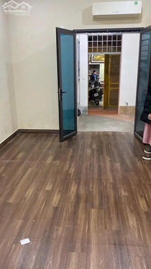 Cho thuê nhà ngõ 85 Lê Thanh Nghị, Bạch Mai - Hai Bà Trưng 35m x 3T giá 10 triệu
