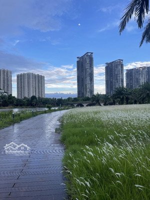 bán căn 1 phòng ngủ westbay giá 2.9 tỷ bao phí tầng trung nhà đẹp, lh 