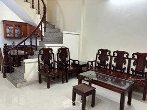 cho thuê nhà nguyên căn phố hồng tiến, long biên 45m2 4pn giá 8,5 triệu