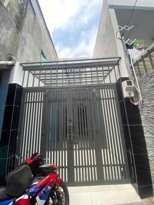 hẻm xô viết nghệ tĩnh thông trường sa, 2tầng, 3pn, nở hậu, có pn tầng trệt