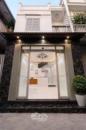 nhà đẹp đón tết sát cv đam sen ng ngang 4,2 dài 12 no hậu 5 với 3pn