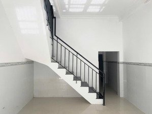 bán nhà đường số 4 - giao quốc lộ 13, p. hiệp bình phước, thủ đức - gần vạn phúc.