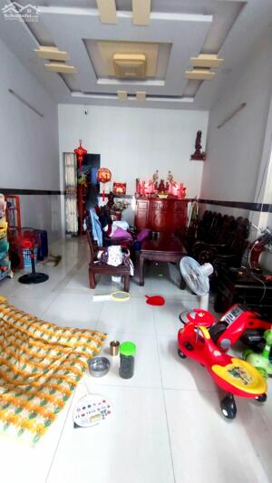 Bán Nhà Trịnh Thị Miếng (Tam Đông) 74m2 ngang 4 m , Đường 5m Xe Hơi ngủ trong nhà thông tứ tung