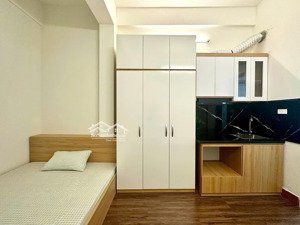 bán căn hộ dịch vụ phố vũ tông phan, 100m2*9t-38 tỷ,thang máy,33 căn hộ, mt18m,kinh doanh,ô tô.